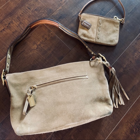 COACH suede hobo Taupe / tan purse w/tassel - Picture 11 of 13